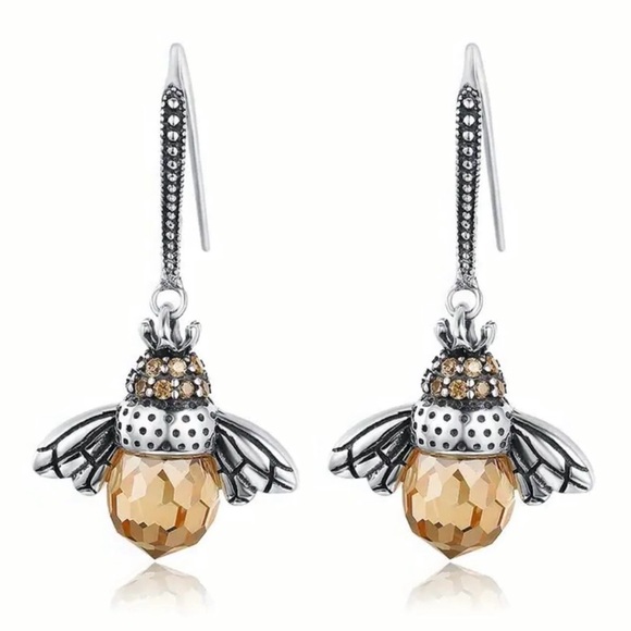 “Amber Abdomen Queen Bee” Faceted Tomenta Bumblebee Honeybee Victorian Earrings - Picture 12 of 16